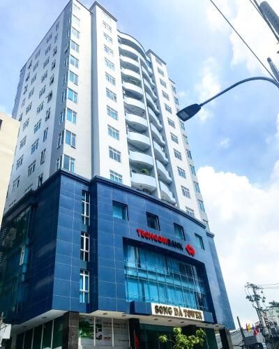 Tòa nhà văn phòng có nên lắp đặt điện năng lượng mặt trời không ?